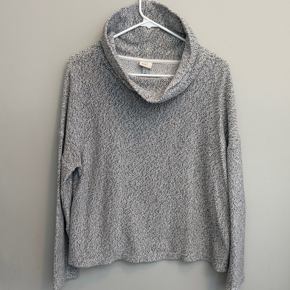 a new day Heathered Gray Cowl Neck Sweater. Size Large